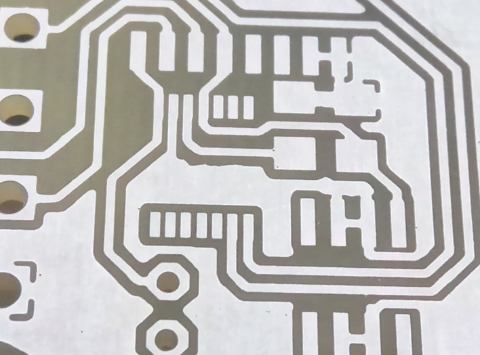 Exemple de circuit imprimé fait dans nos ateliers.
